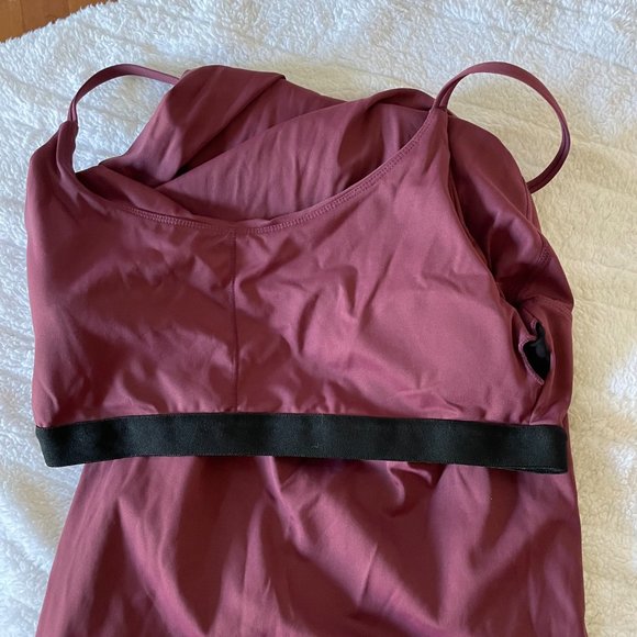 HALARA | Everyday Patitoff Pet Hair Resistant Bodycon Dress BLACK AND MAROON M - Picture 9 of 9